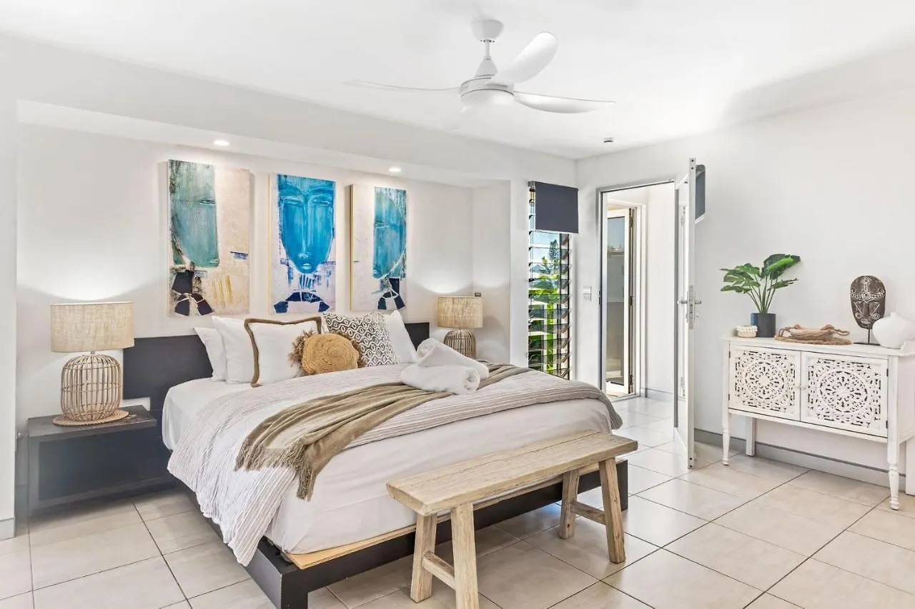 Alex Beach House, 100 Steps To The Sand, With Ocean Views Alexandra Headland Australien